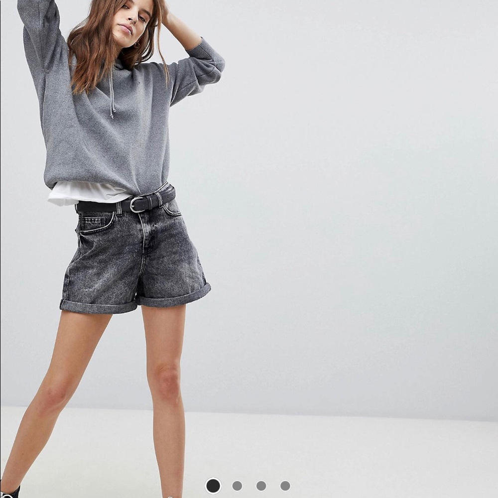 ASOS Noisy May Black Mom Shorts